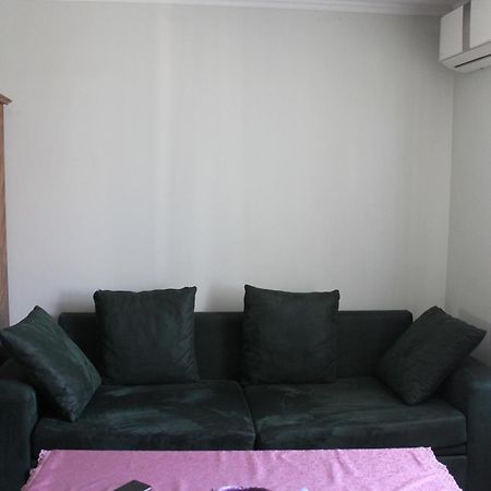 TserovaniNunuka House公寓 外观 照片