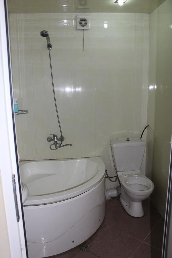 TserovaniNunuka House公寓 外观 照片